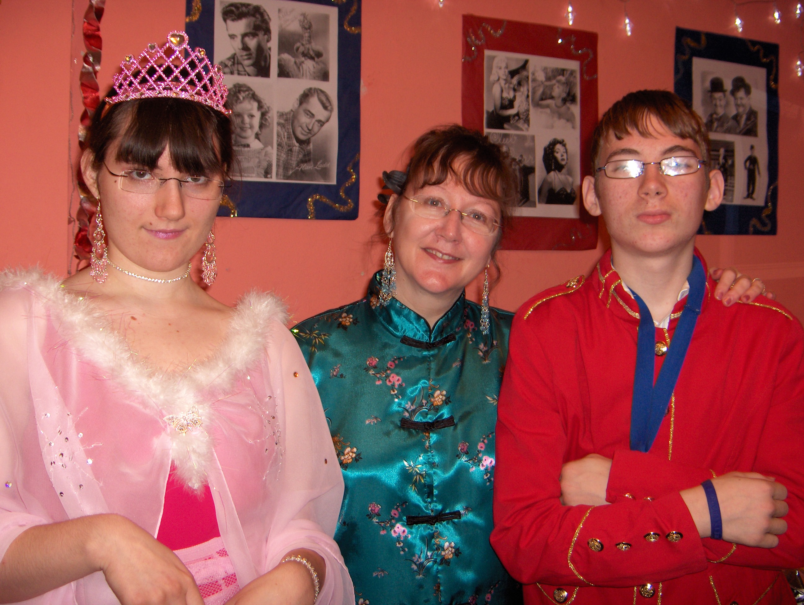sue_spender_gang.jpg